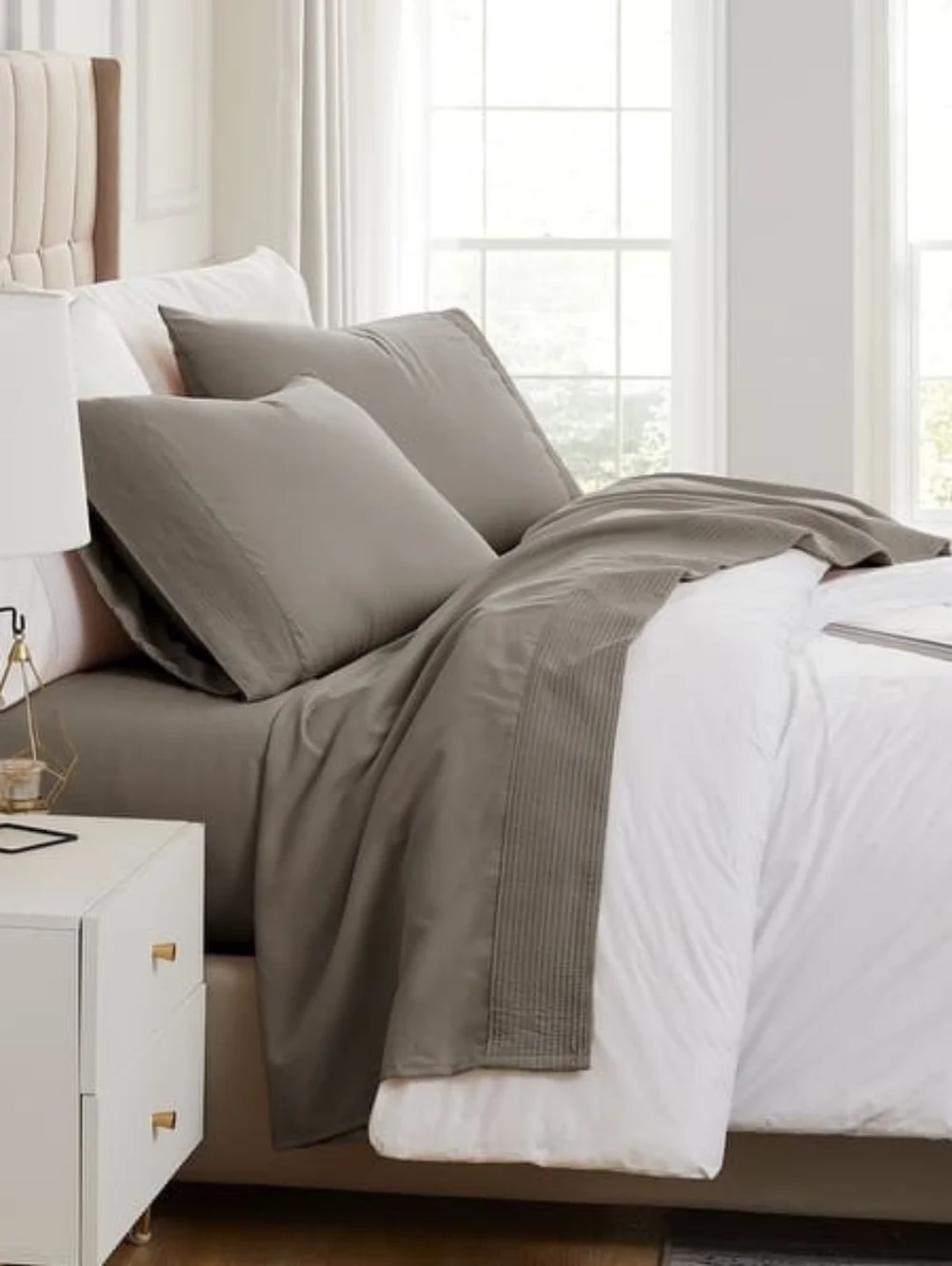 SOUTHSHORE LINENS Vilano 21-in Extra Deep Pocket Pleated Sheet Set QN Dark Taupe